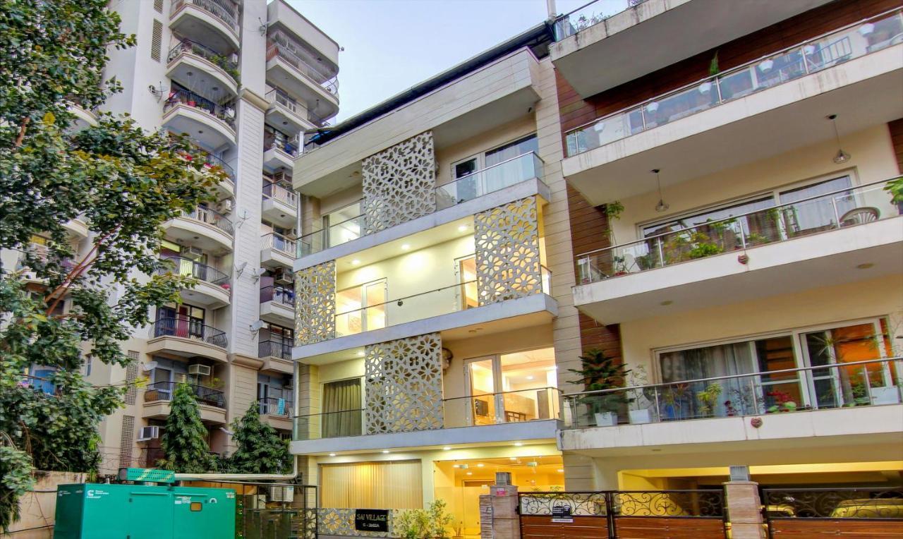 Treebo Sai Village Gold Souk - Sec 43 Gurgaon Exteriör bild